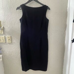 Hillard & Hanson Classic Black Midi Dress Size 8‎